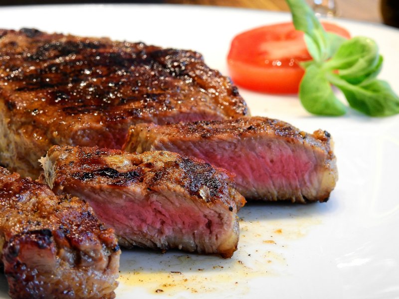 40140-steak-2272464_1920.jpg
